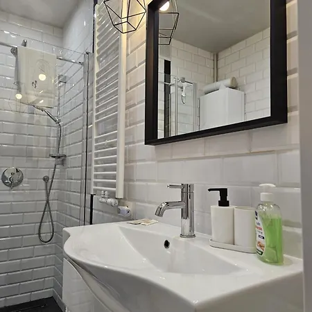 شقة Laguna -studio-apartament Nr 24 Ogrodowa بولانيكا- زدروي